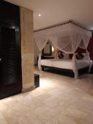 Top Seminyak