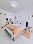 Promenada Apartment 702-La doi pasi de Plaja-190m