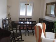 PISO CON VISTAS CERCA FERIA 4 DORM 2 BAÑOS, AIRE ACOND. GARAJE