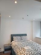 2BR Chic London Sleep 9 BP7