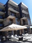 Nonas House and Aparts