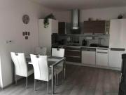 Příjemný apartmán Křoví v rodinném domku se sdíleným bazénem, terasou a zahradou