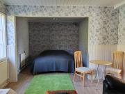 Maalaistalon päätyhuoneisto Merikarvialla