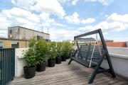 LUXURY Penthouse · Private Balcony · Heart of Copenhagen