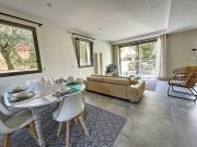 La Pinede 350m de la Plage