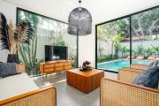 Villa Bunga Lily - Sumptuous 3BR Luxury Private Villa in Canggu