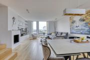 Luxury Penthouse with AC Terrace & View-Le Marais