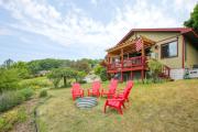 Crystal Lake Vacation Rental, 3 Mi to Betsie River