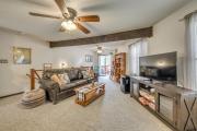 Ruidoso Home w Balcony ~ 16 Mi to Ski Apache!