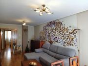 Superacogedor y semicentrico piso