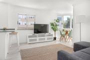 Bright Alges Apartment Bright Alges Apartment
