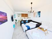 Beach Serenity Studio on Makenzy