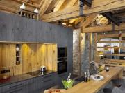Chalet in Les Deux Alpes with Sauna & Hot Tub