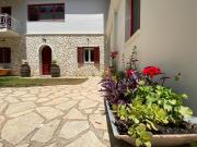 Top Katouna