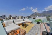 Bo-Kaap Elegance Historic Luxury & Mountain Views