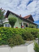 Green House Apartment