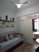 Proximo a Ipanema e Arpoador,confortavel e util!