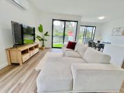 Austral Brand New Modern 4 Br Home