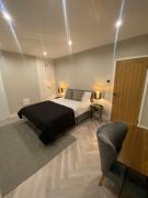Luxury 2 bed 1 bath in Central London by Graceful Apartments Luxury 2 bed 1 bath in Central London by Graceful Apartments