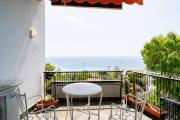 Le Ginestre - Sea View - 3 bedrooms - Parking