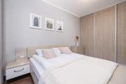 Stylish Korfantego Apartment next to Spodek by Renters