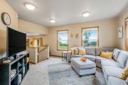Top Sunny Shore Acres