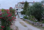 Apartments with a parking space Kali, Ugljan - 11020