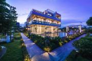 Tahagi Villa Tuan Chau Ha Long by HOFs