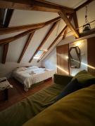 The Cozy Attic Stay
