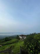 Lovely House in Tagaytay w Pool and Taal Lake View