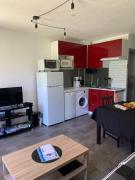 Appartement Cosy Confort PARK CLIM WIFI LINGE INCLUS piscine payante lété