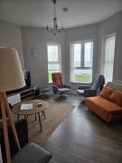 Saltwater Edge Apartment