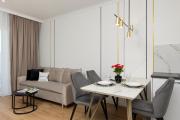 Stylish Apartment with Parking by Renters Prestige