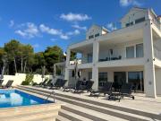Villa Lovisa - 4 star villa with pool and amazing sea view