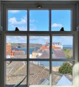 Beautiful 1 bedroom apartment close to the Harbour