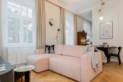 Premium apartment in Parisian style in the heart of Old Krakow