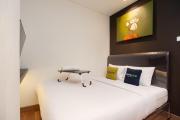 Urbanview Hotel Groovy Inn Tangerang
