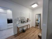 Stylish 1-bedroom condo close to exhibition square