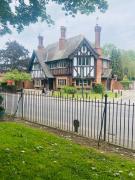 Top Woodborough