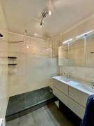 CHAMBRE DE 11 M2 AVEC BALCON