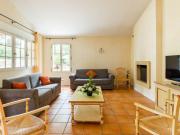 Villa with whirlpool, golfcourse at 1 km