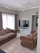 Top Uvongo Beach