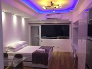 Cozy35sqm w parking balcony WifiNetflix near Mall