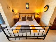 Top Xagħra Top Xagħra