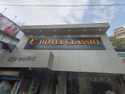 Hotel Classio Andheri - Near DN Nagar Metro Station