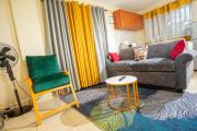 Tom Mboya Estate - Fast WI-FI, Netflix and Parking 1Br Apartment in Kisumu Town
