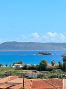 Top Methoni