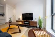 Oscar House - 1 Bed City Apartment