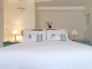 The Boards House on Lake Como - House or Master bedroom only