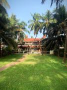 Beautiful Beach Front Villa - Beach Castle Homestay